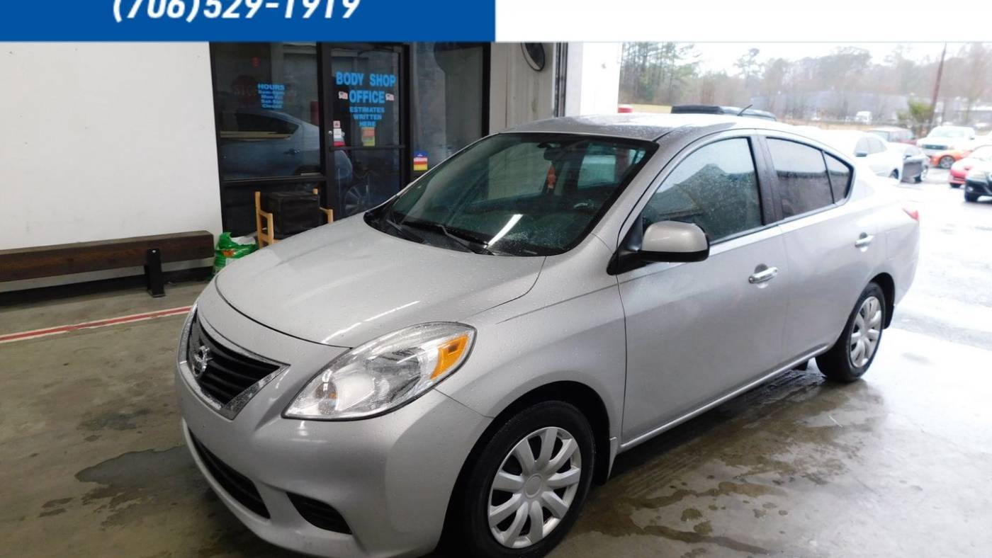 2013 Nissan Versa SV — Sedan — 126,137 mi — Dalton, GA