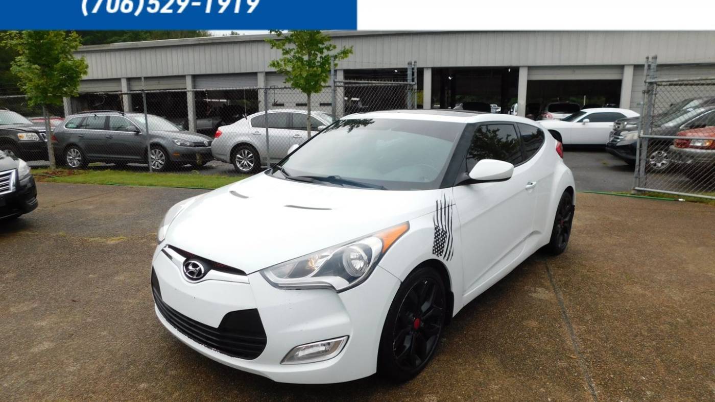 2015 Hyundai Veloster Base — Hatchback — 102,789 mi — Dalton, GA