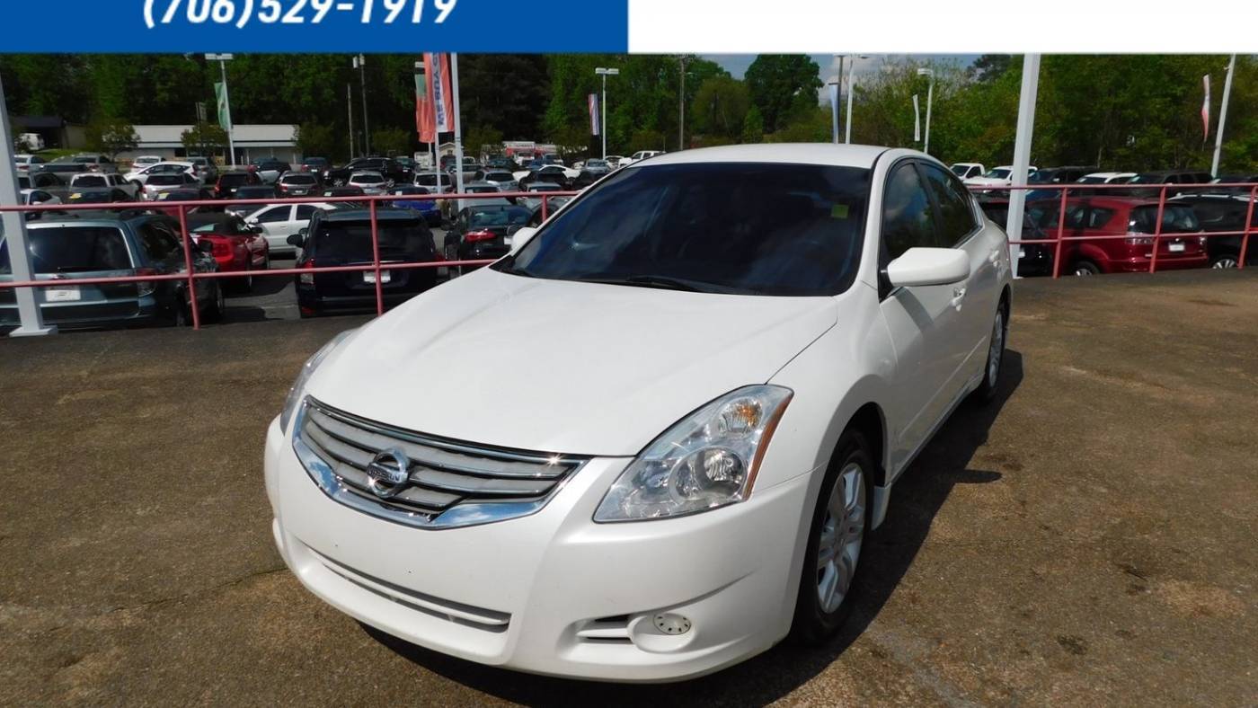 2010 Nissan Altima 2.5 S — Sedan — 230,496 mi — Dalton, GA