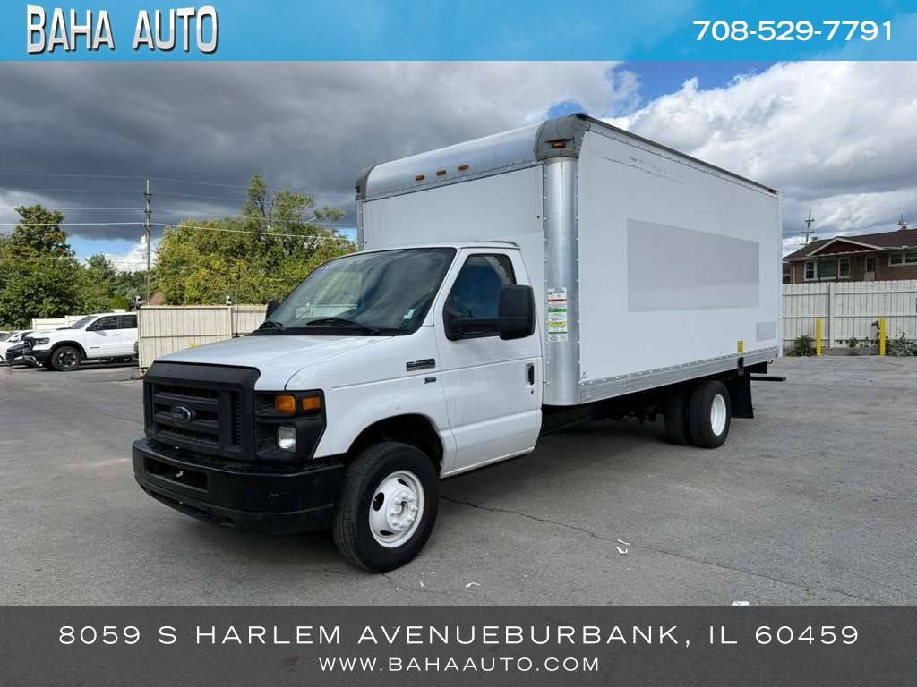 2017 Ford E-Series Cutaway E-350 — Chassis Cab Truck — 178,230 mi — Burbank, IL