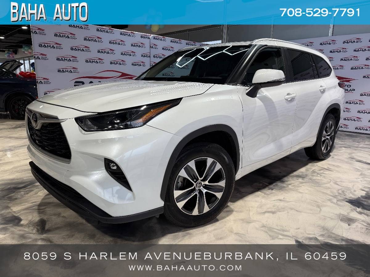 2023 Toyota Highlander XLE — SUV — 30,427 mi — Burbank, IL