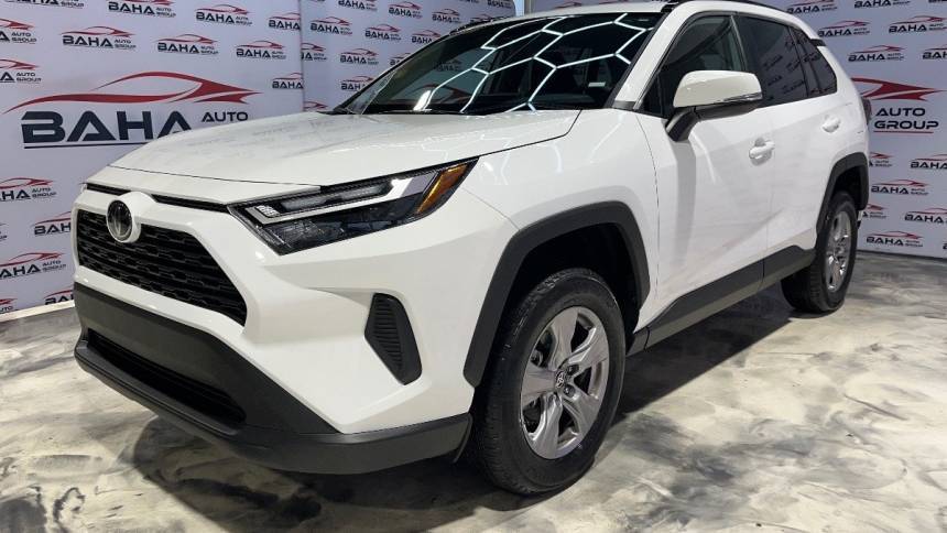 2024 Toyota RAV4 XLE — SUV — 6,226 mi — Burbank, IL