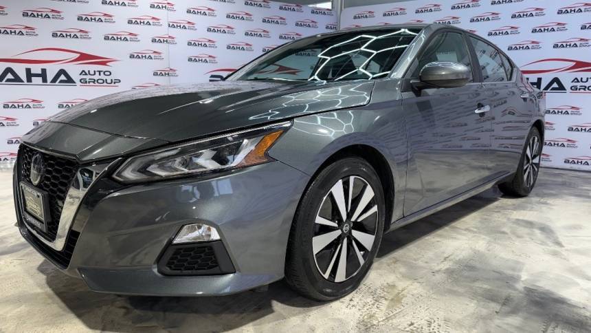 2022 Nissan Altima SV — Sedan — 15,549 mi — Burbank, IL