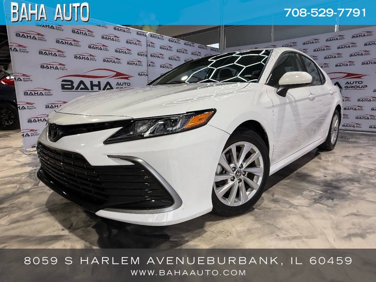 2024 Toyota Camry LE — Sedan — 35,724 mi — Burbank, IL