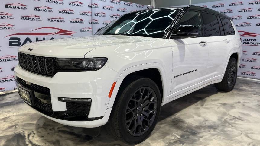 2023 Jeep Grand Cherokee Summit — SUV — 32,022 mi — Burbank, IL