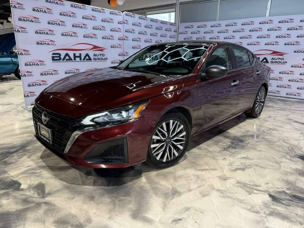 2025 Nissan Altima SV — Sedan — 28,484 mi — Burbank, IL