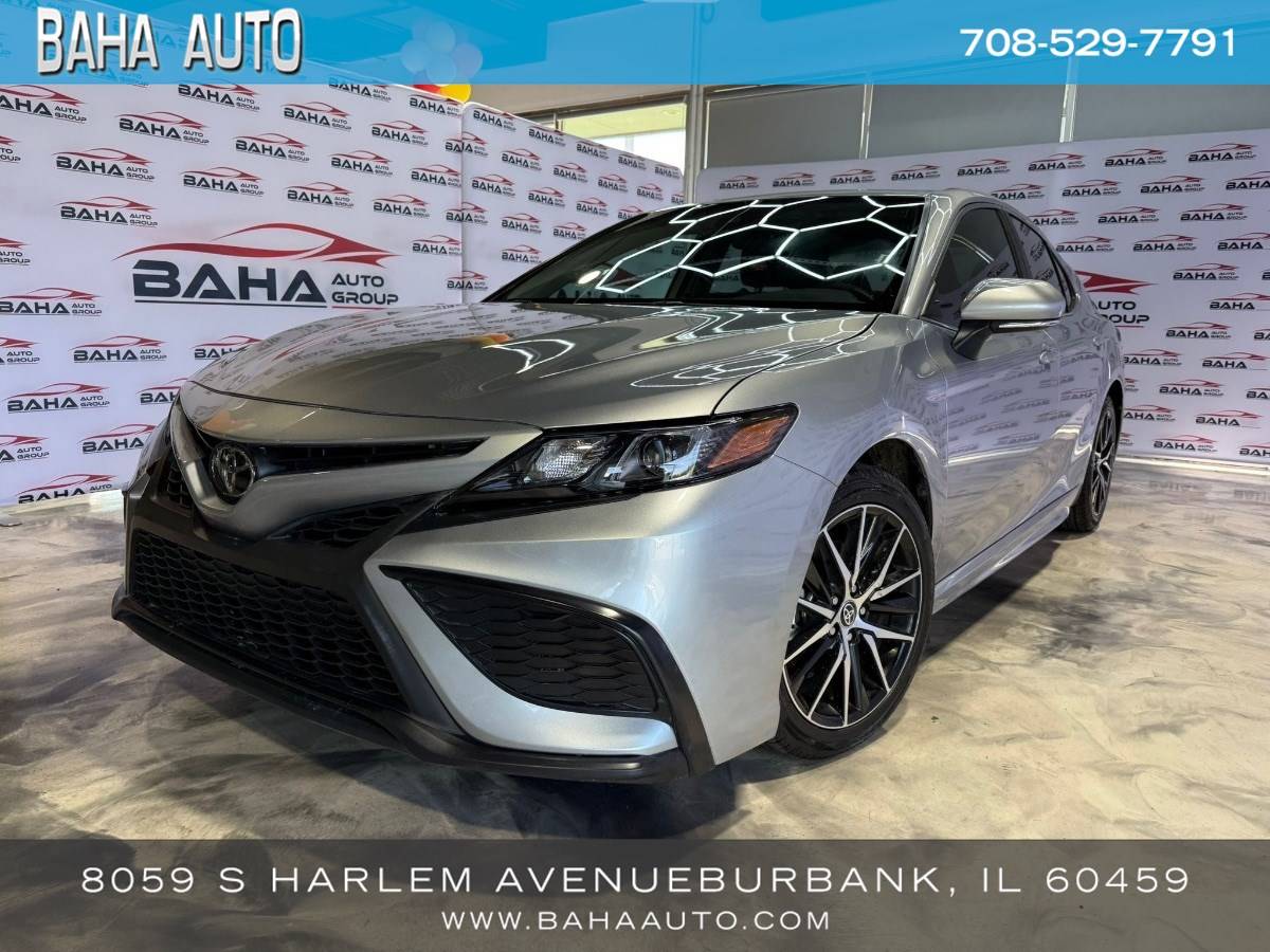2024 Toyota Camry SE — Sedan — 30,406 mi — Burbank, IL