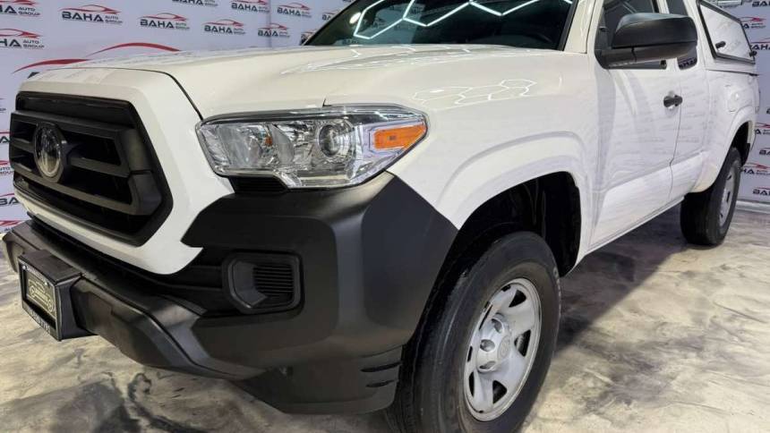 2022 Toyota Tacoma SR — Pickup Truck — 65,863 mi — Burbank, IL