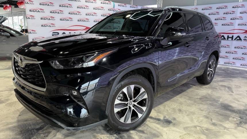 2022 Toyota Highlander XLE — SUV — 36,469 mi — Burbank, IL