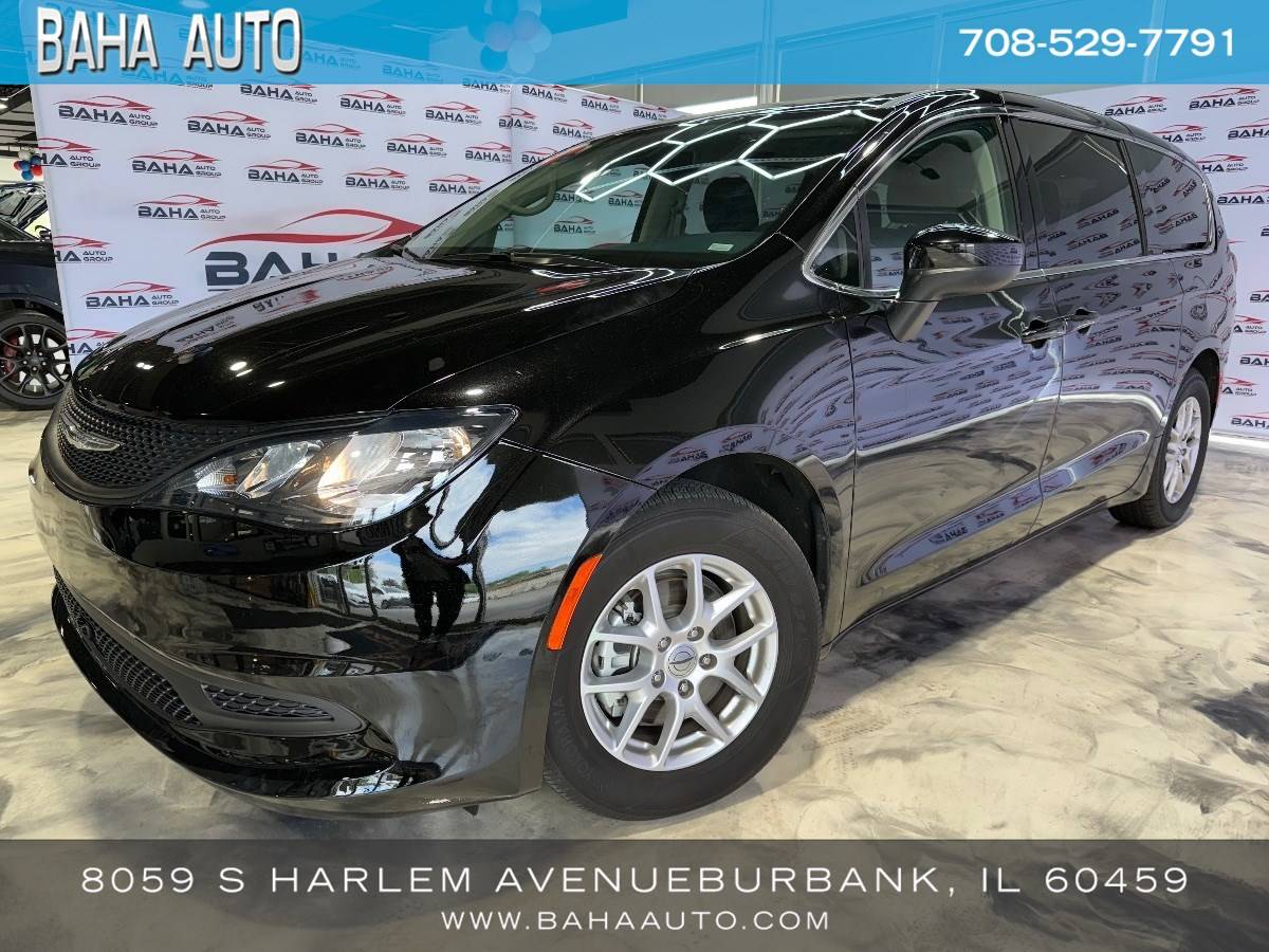 2024 Chrysler Voyager LX — Minivan — 33,338 mi — Burbank, IL