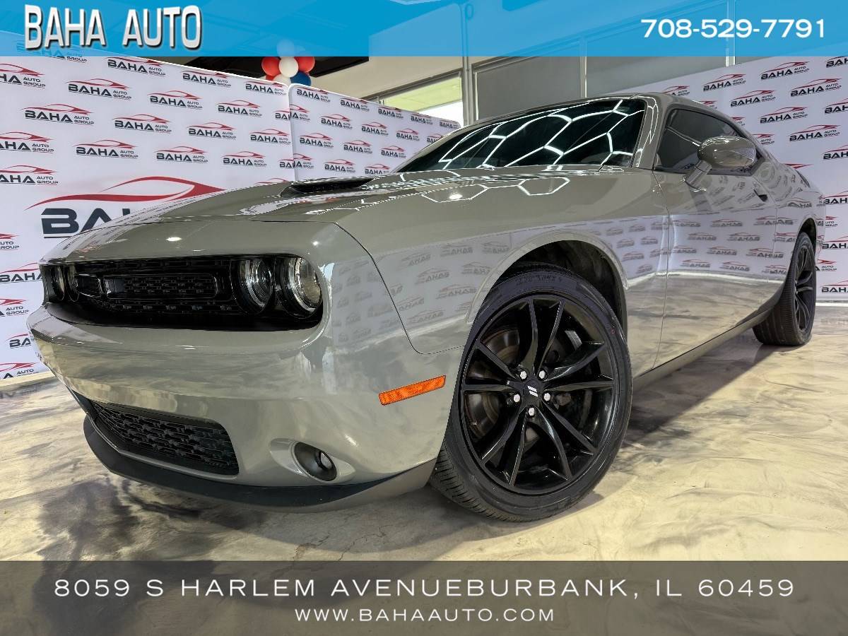 2018 Dodge Challenger SXT Plus — Coupe — 90,928 mi — Burbank, IL
