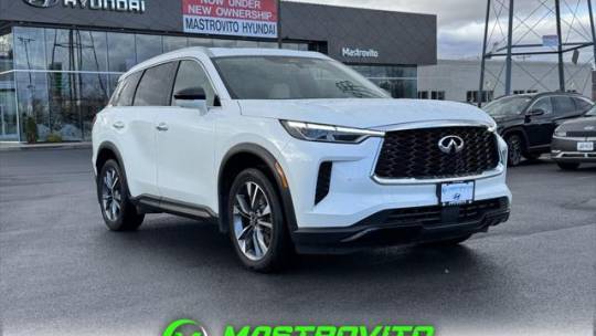 2023 INFINITI QX60 LUXE — SUV — 9,311 mi — Yorkville, NY
