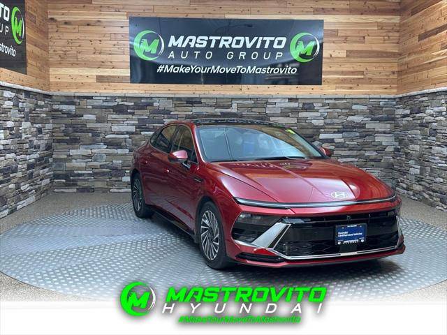 2024 Hyundai Sonata Hybrid Limited — Sedan — 17,426 mi — Yorkville, NY