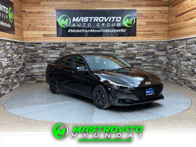 2023 Hyundai Elantra Hybrid Blue — Sedan — 44,842 mi — Yorkville, NY