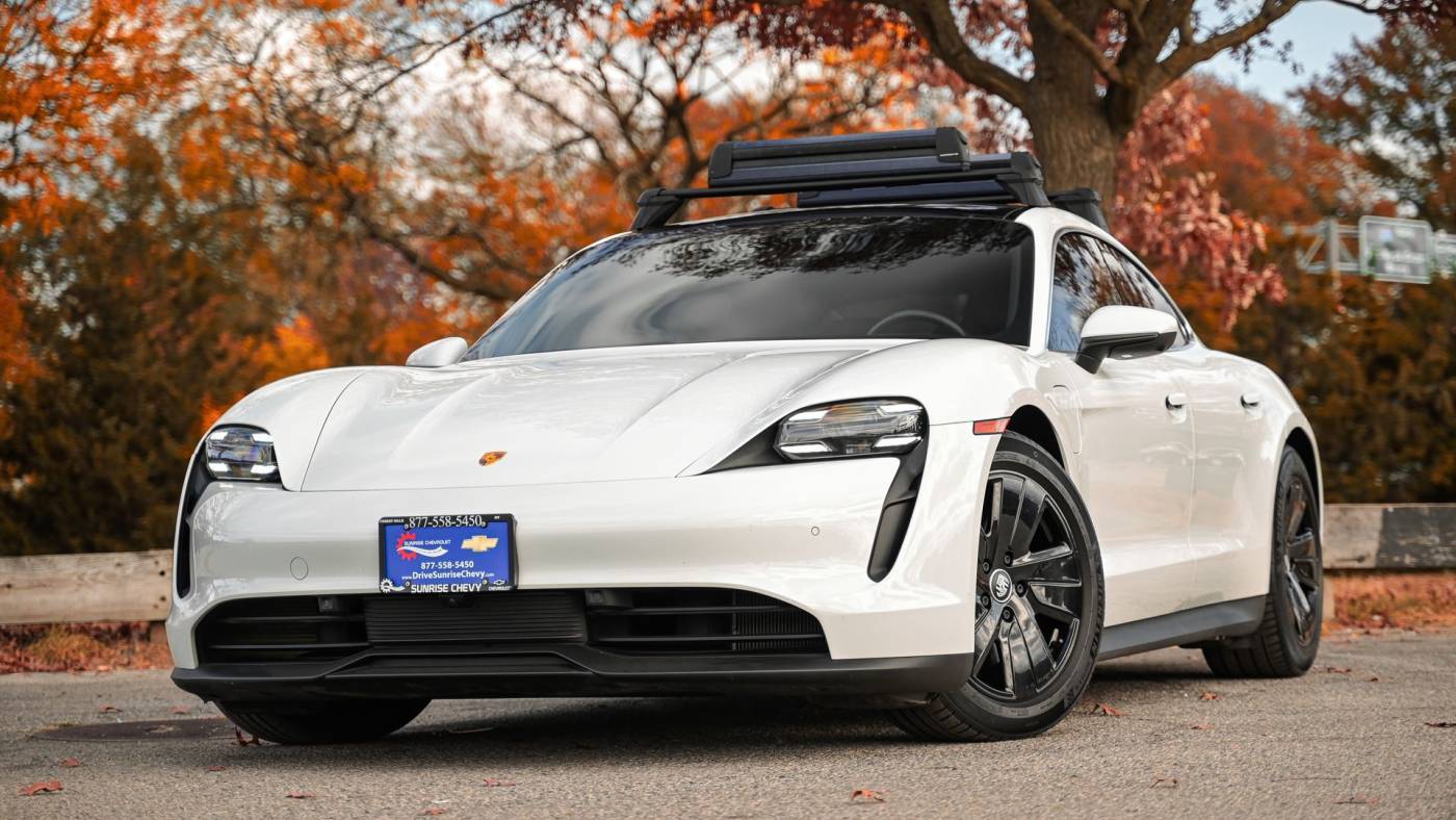 2021 Porsche Taycan 4S — Sedan — 23,171 mi — Forest Hills, NY