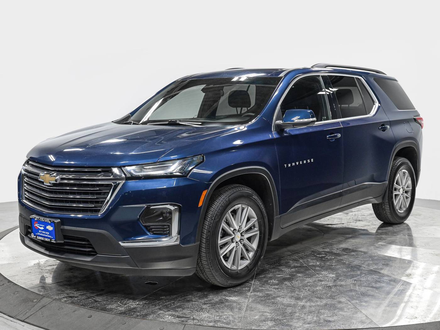 2023 Chevrolet Traverse LT Cloth — SUV — 18,135 mi — Forest Hills, NY