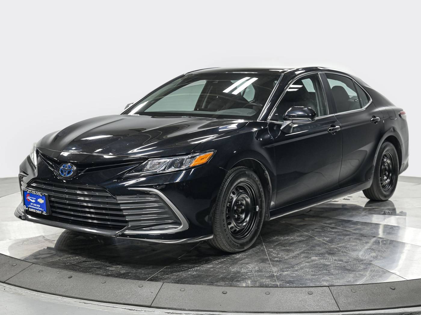 2024 Toyota Camry Hybrid LE