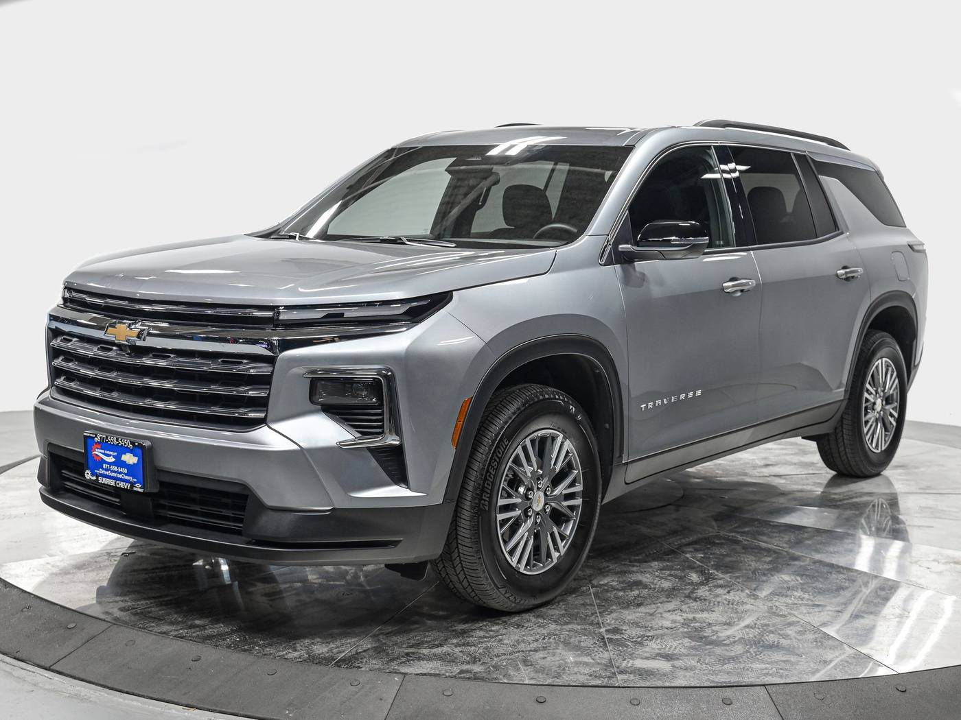 2025 Chevrolet Traverse LT — SUV — 4,313 mi — Forest Hills, NY