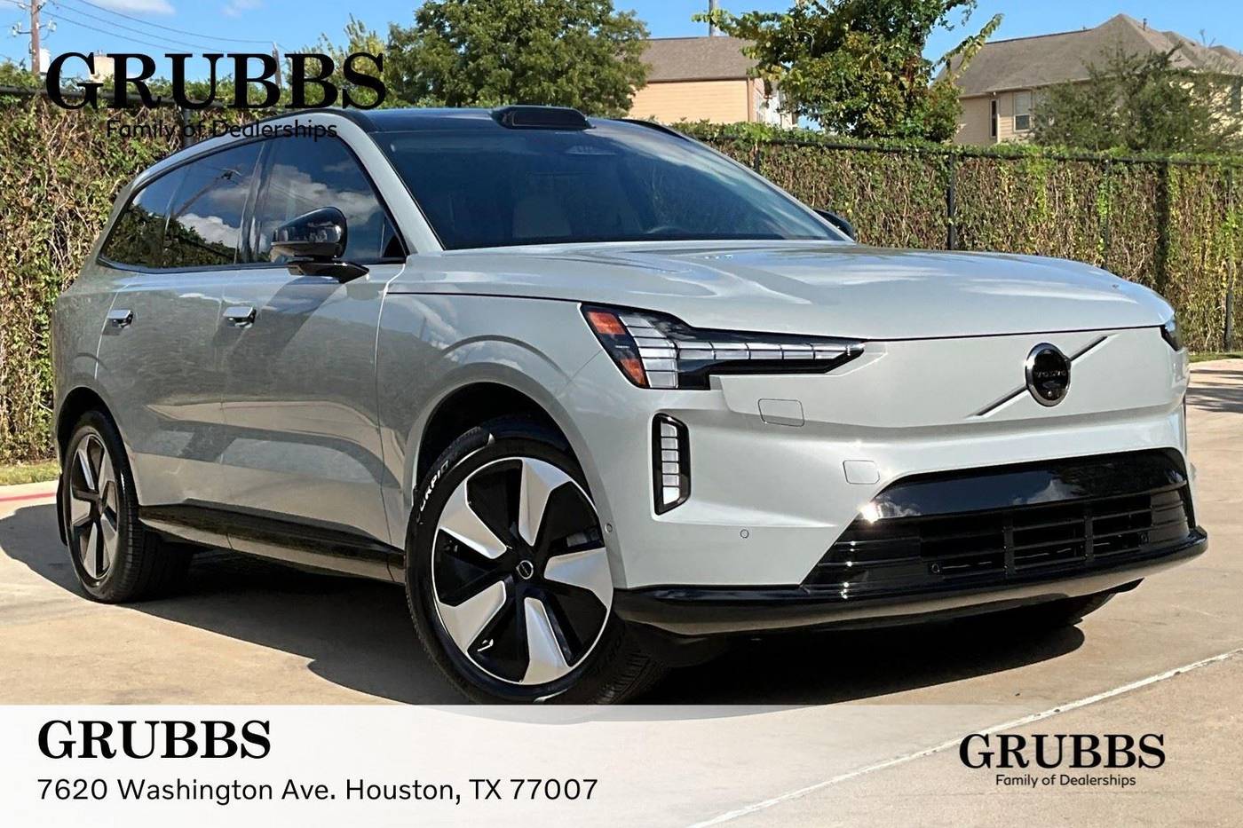 2025 Volvo EX90 Ultra — SUV — 5,812 mi — Houston, TX