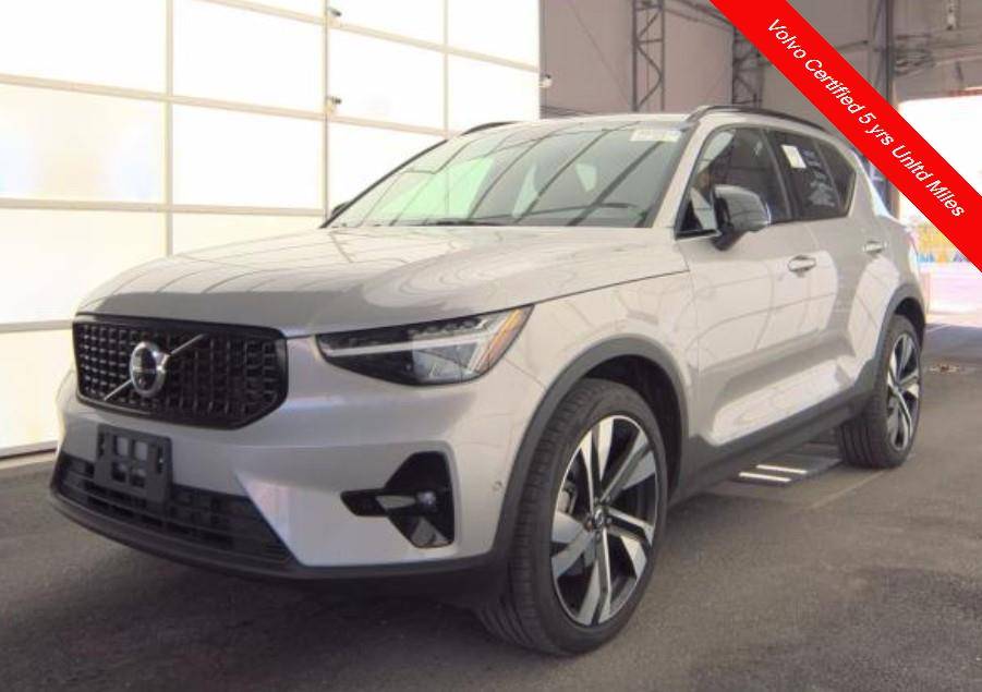 2025 Volvo XC40 Plus — SUV — 21,796 mi — Houston, TX