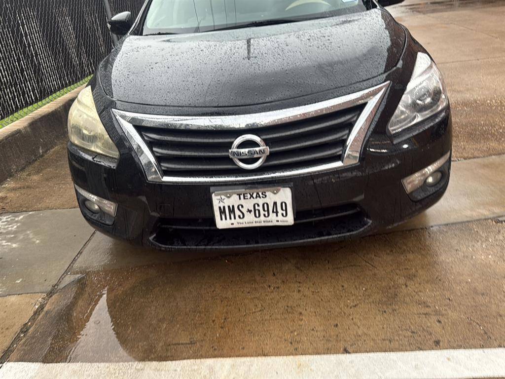2014 Nissan Altima 2.5 SV — Sedan — 140,037 mi — Houston, TX