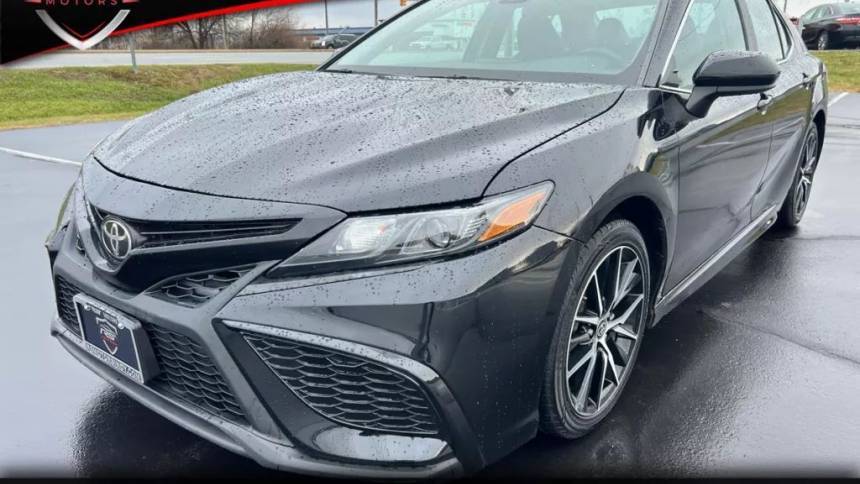 2021 Toyota Camry SE — Sedan — 57,938 mi — Indianapolis, IN