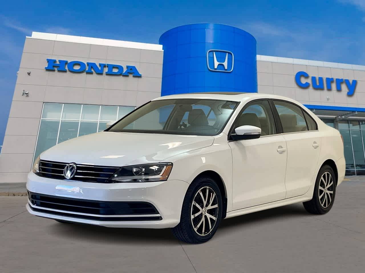 2017 Volkswagen Jetta 1.4T SE — Sedan — 50,731 mi — Chamblee, GA