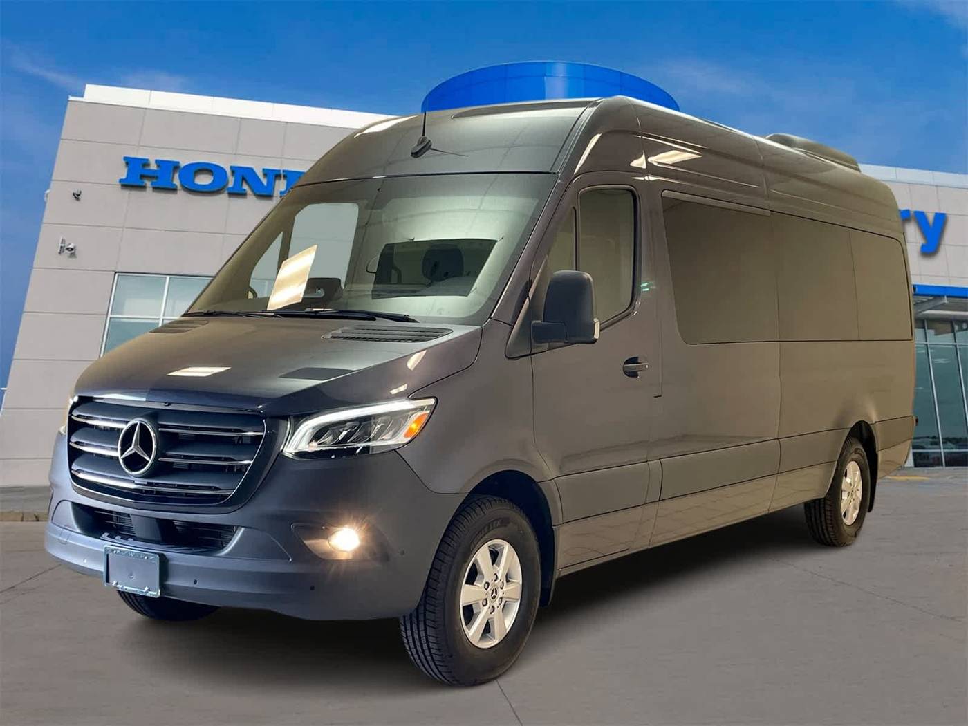 2025 Mercedes-Benz Sprinter Passenger Van 2500 — Passenger Van — 4,136 mi — Chamblee, GA