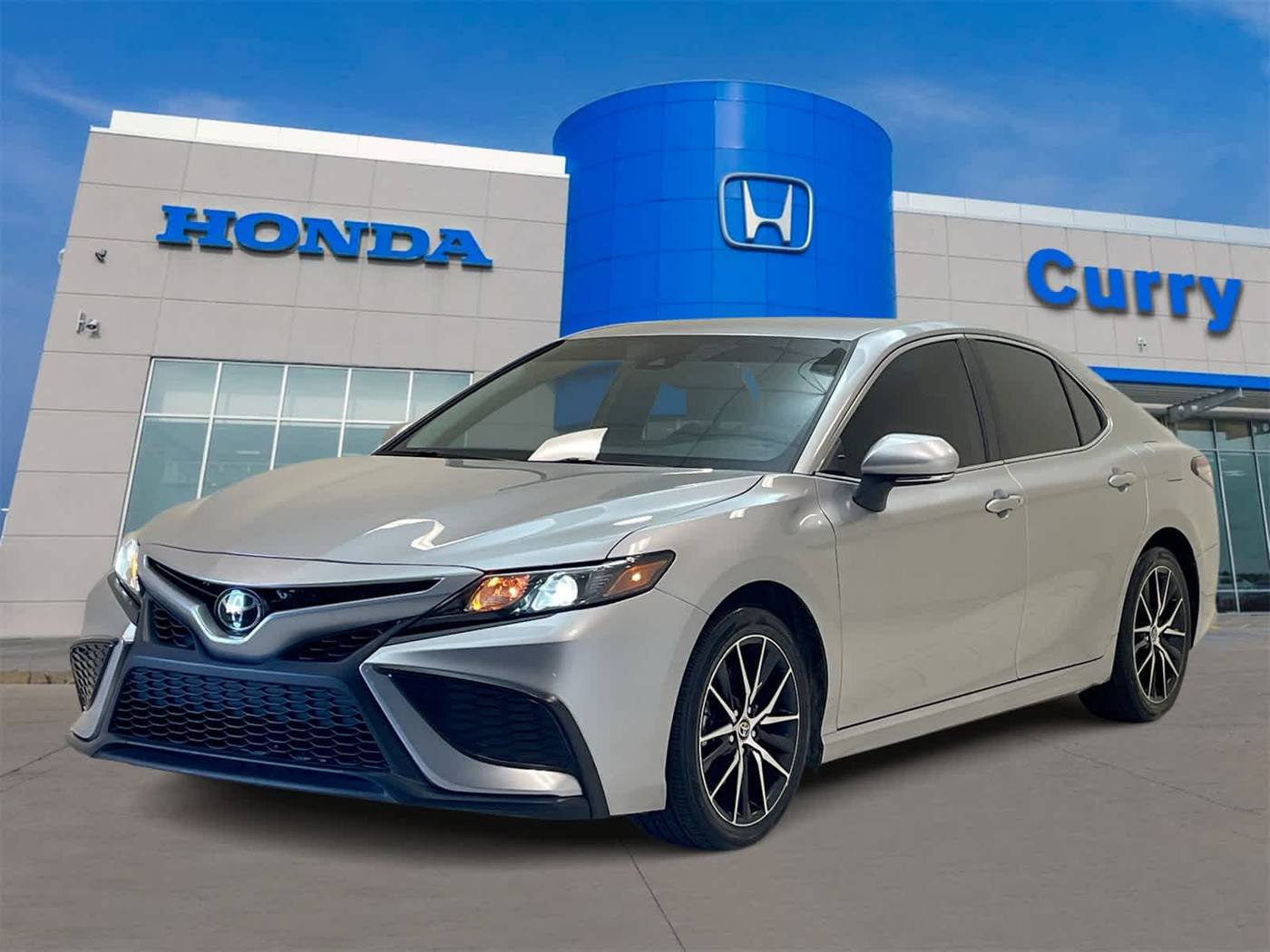 2022 Toyota Camry SE — Sedan — 94,159 mi — Chamblee, GA