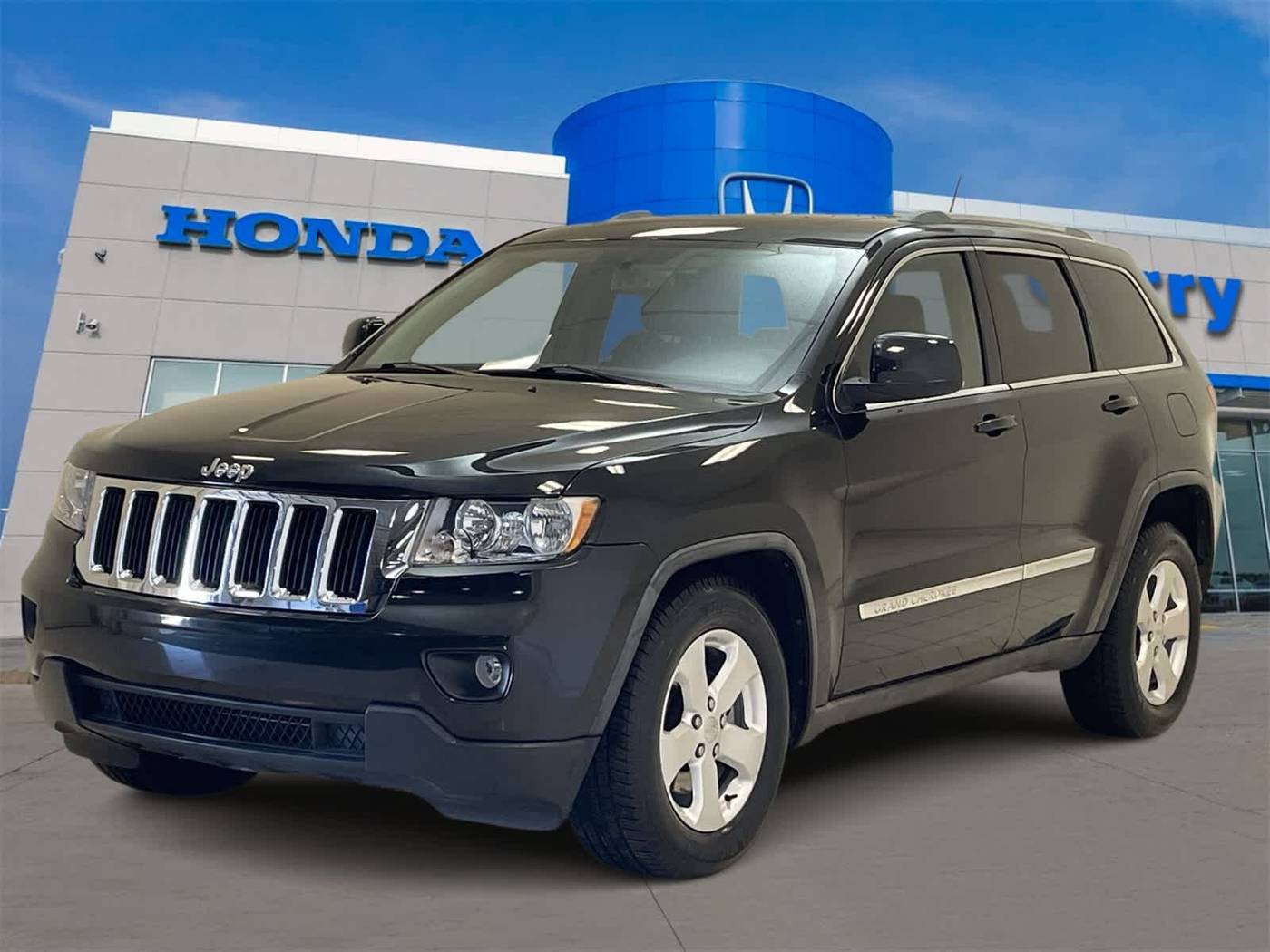 2011 Jeep Grand Cherokee Laredo — SUV — 103,940 mi — Chamblee, GA