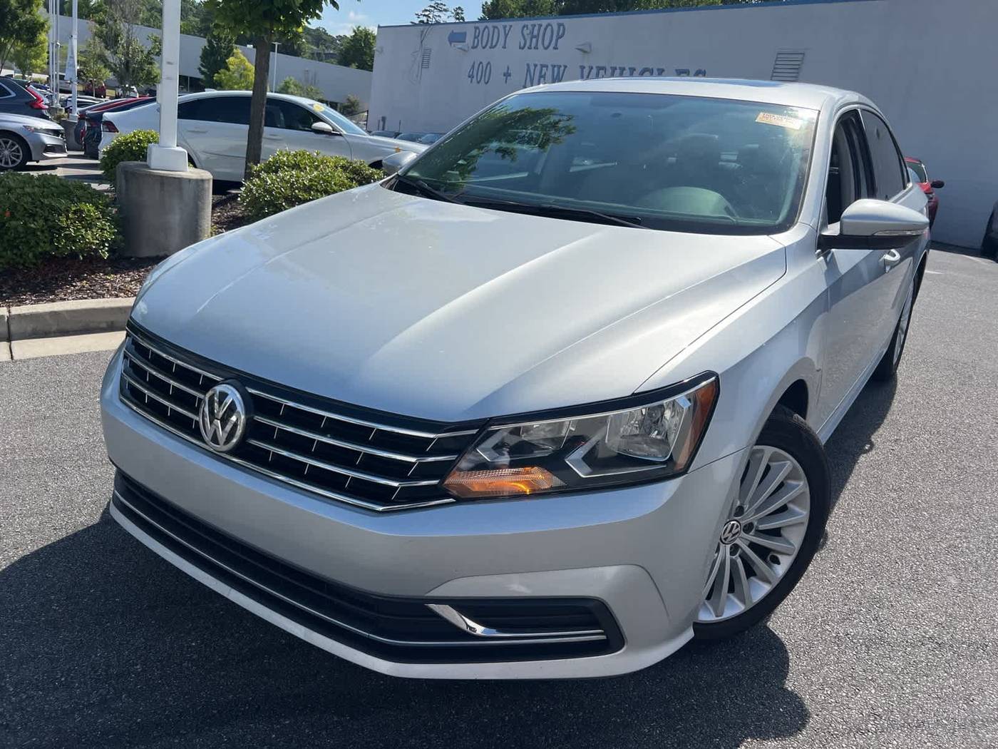 2016 Volkswagen Passat 1.8T SE — Sedan — 110,012 mi — Chamblee, GA