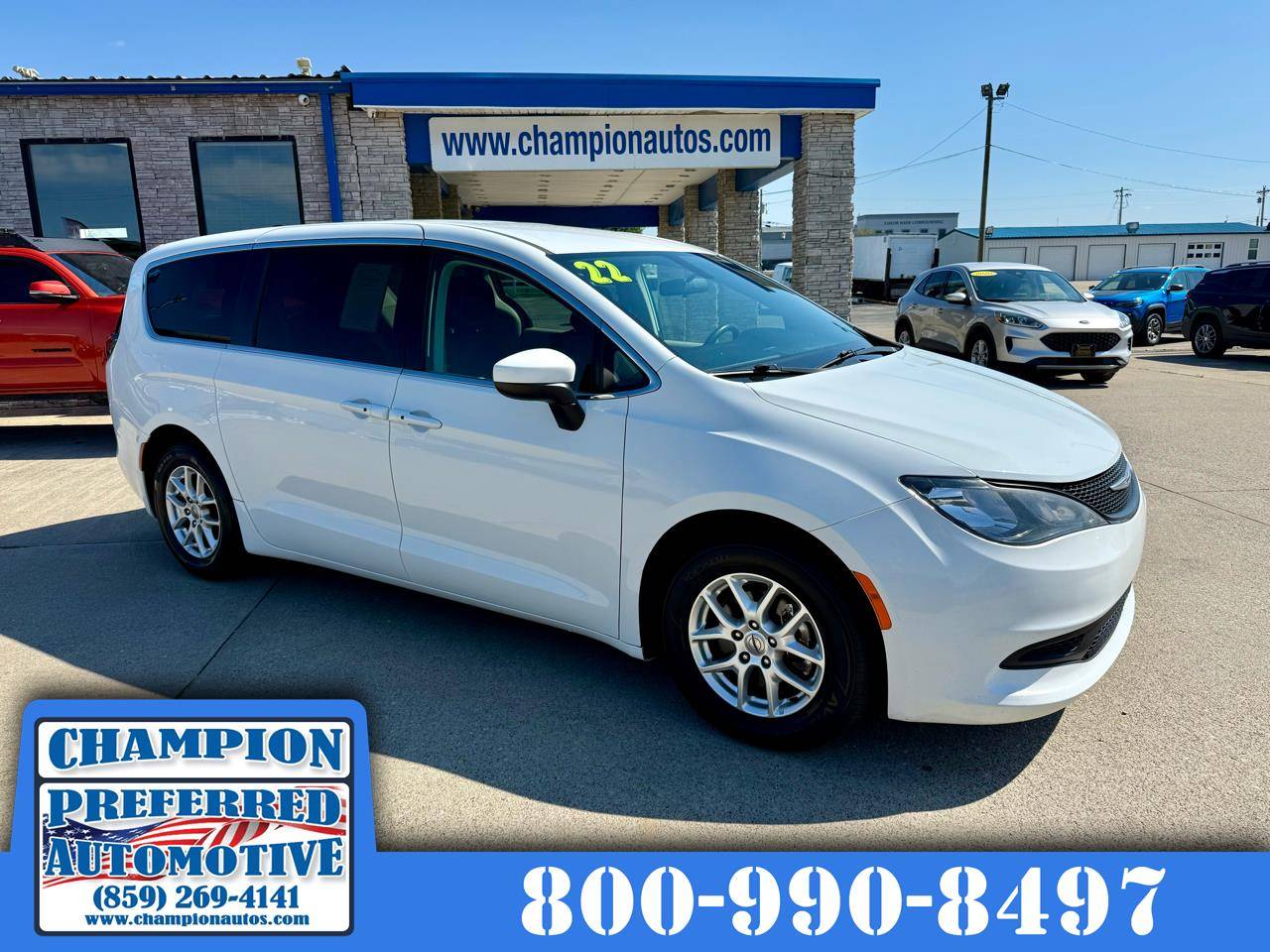 2022 Chrysler Voyager LX — Minivan — 133,225 mi — Nicholasville, KY