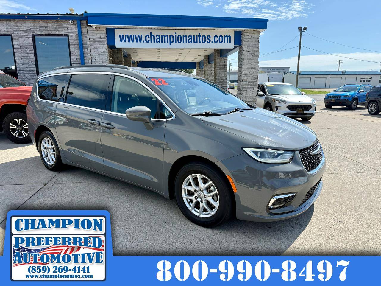 2022 Chrysler Pacifica Touring L — Minivan — 94,467 mi — Nicholasville, KY
