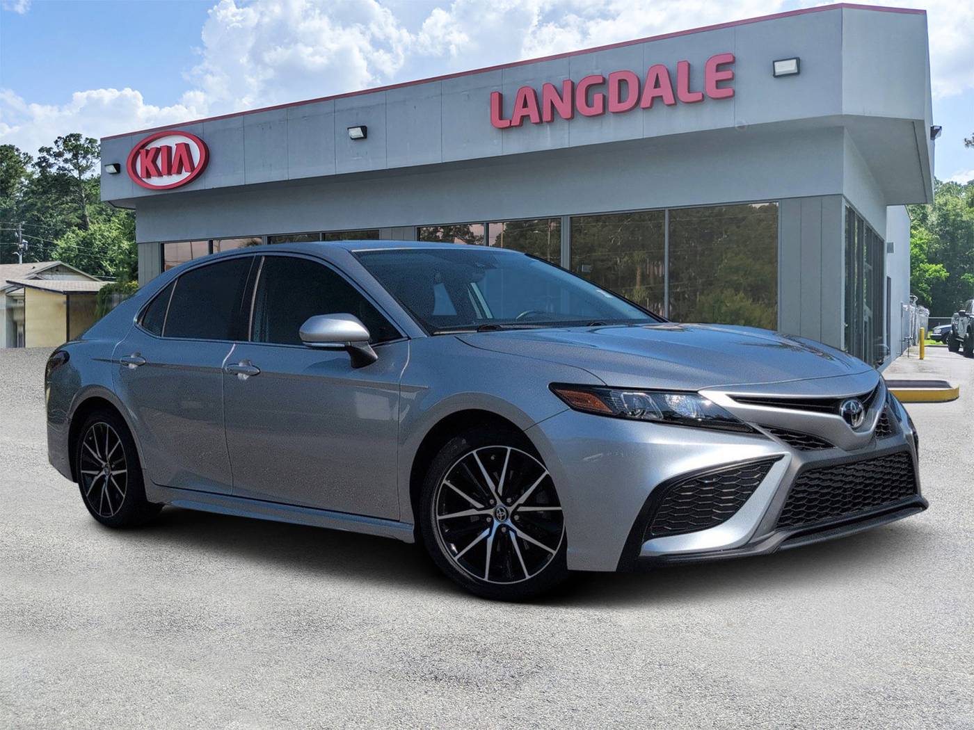 2021 Toyota Camry SE — Sedan — 26,935 mi — Valdosta, GA