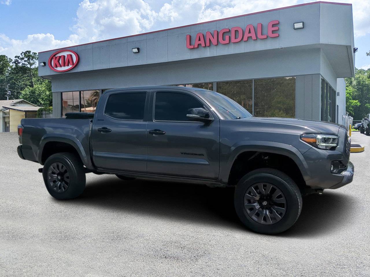 2023 Toyota Tacoma Limited — Pickup Truck — 33,960 mi — Valdosta, GA
