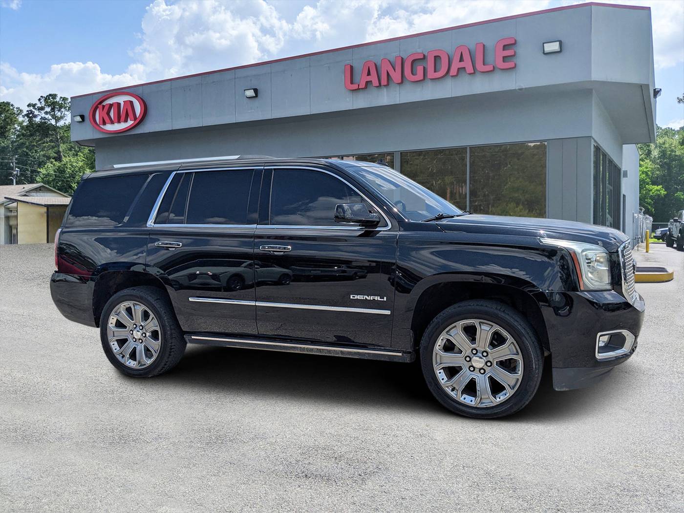 2015 GMC Yukon Denali — SUV — 202,504 mi — Valdosta, GA