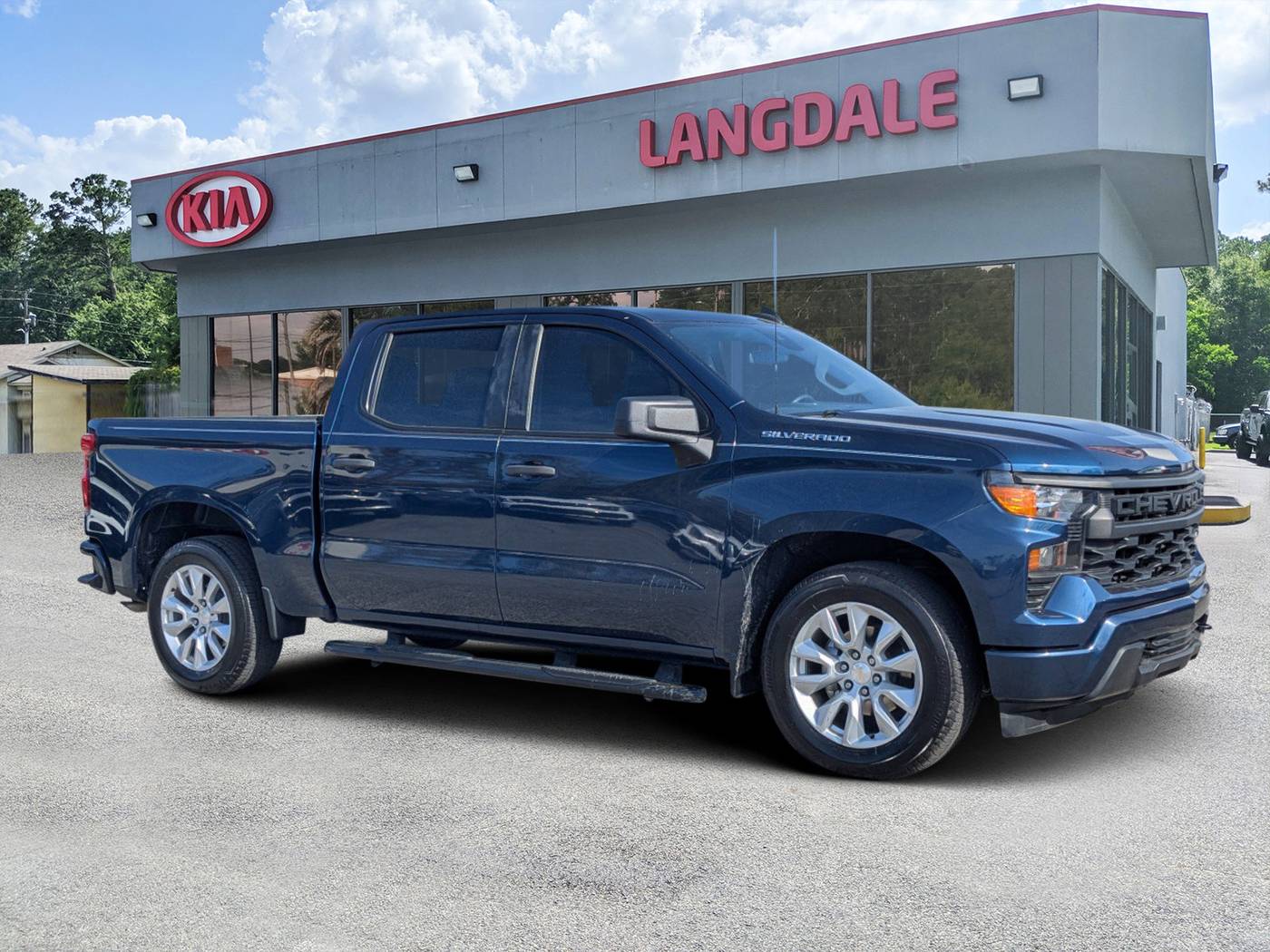 2023 Chevrolet Silverado 1500 Custom — Pickup Truck — 31,182 mi — Valdosta, GA