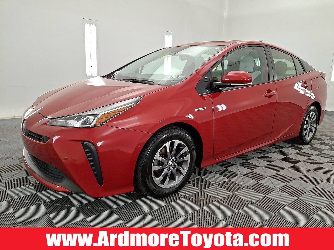 2019 Toyota Prius Limited — Hatchback — 45,774 mi — Ardmore, PA