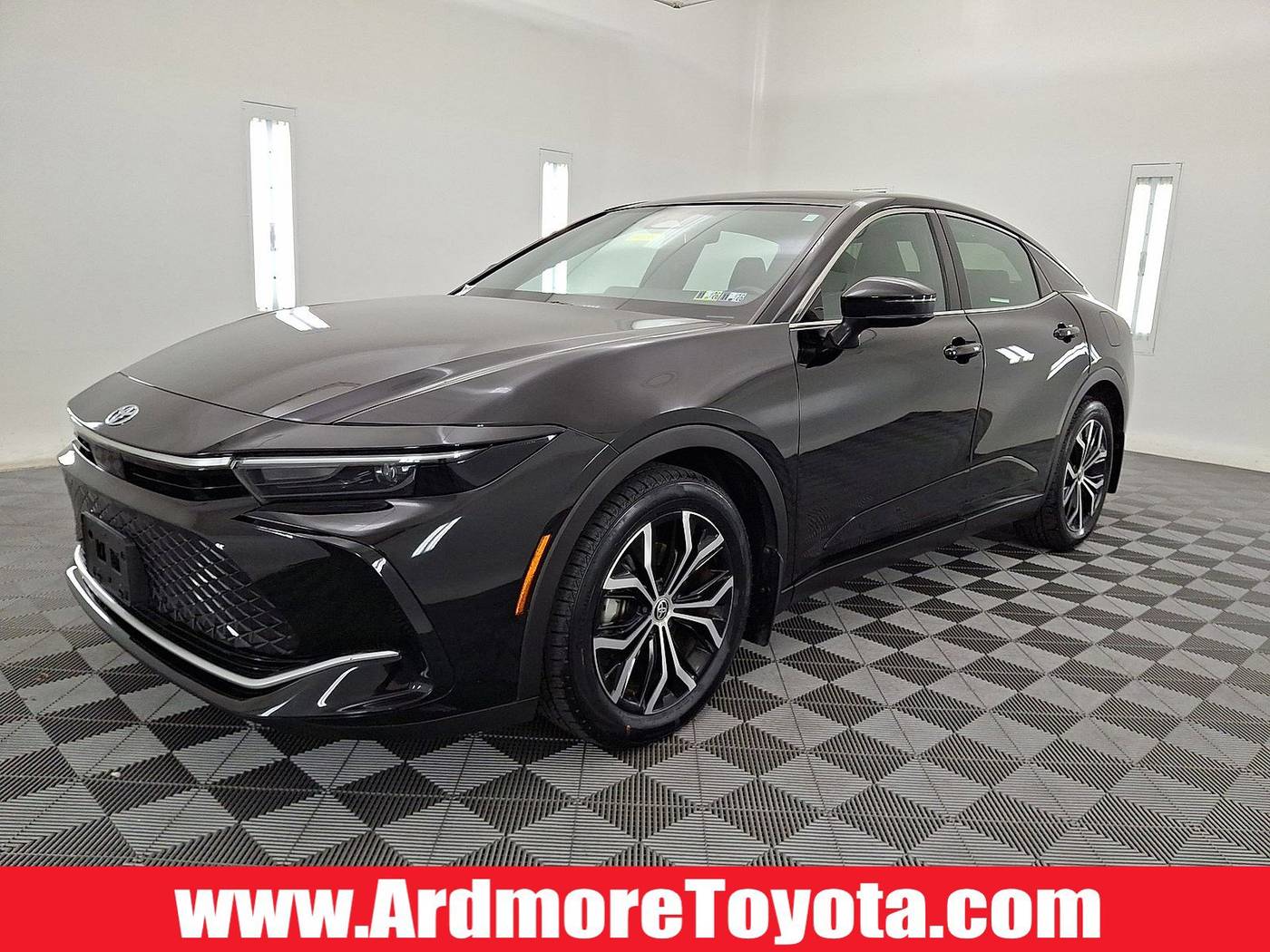 2023 Toyota Crown XLE — Sedan — 61,776 mi — Ardmore, PA