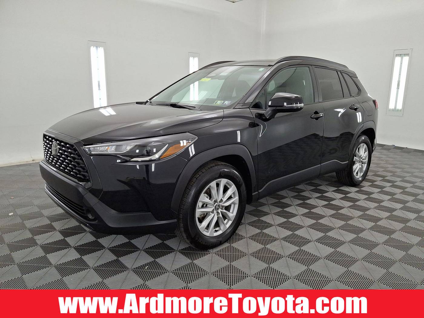 2023 Toyota Corolla Cross LE — SUV — 25,001 mi — Ardmore, PA