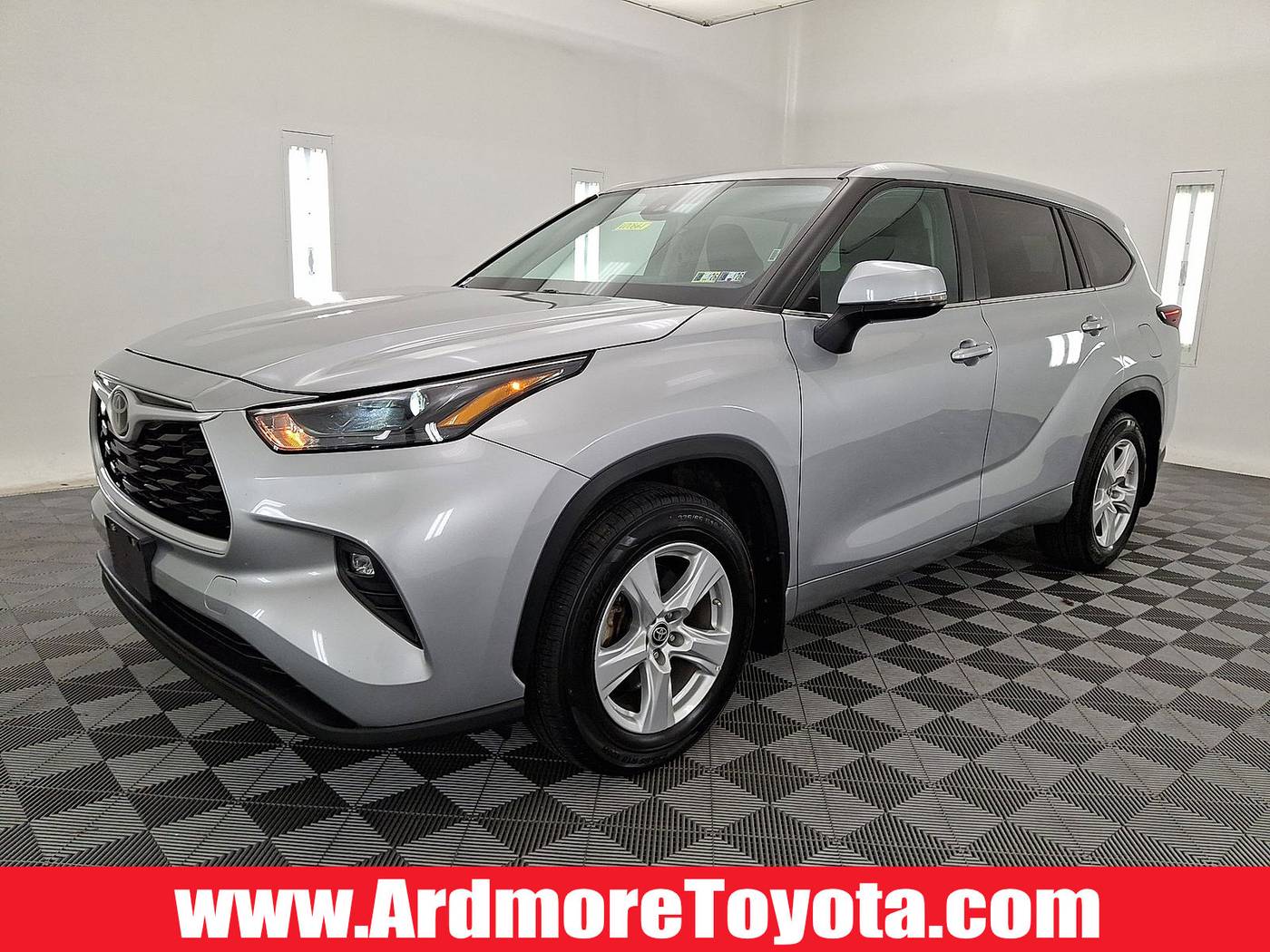 2024 Toyota Highlander LE — SUV — 38,559 mi — Ardmore, PA