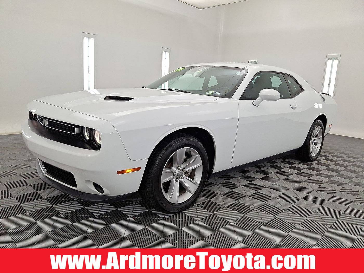 2023 Dodge Challenger SXT — Coupe — 47,746 mi — Ardmore, PA