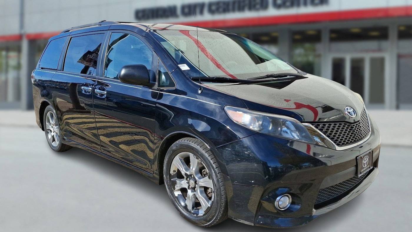 2013 Toyota Sienna SE — Minivan — 112,673 mi — Ardmore, PA