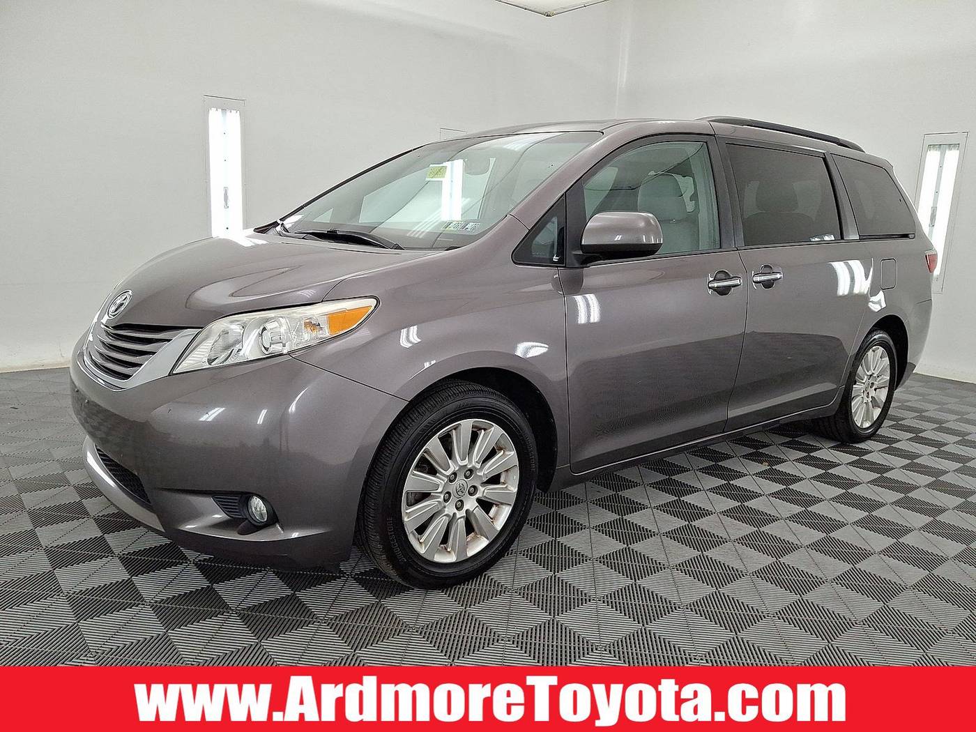 2015 Toyota Sienna XLE — Minivan — 85,341 mi — Ardmore, PA