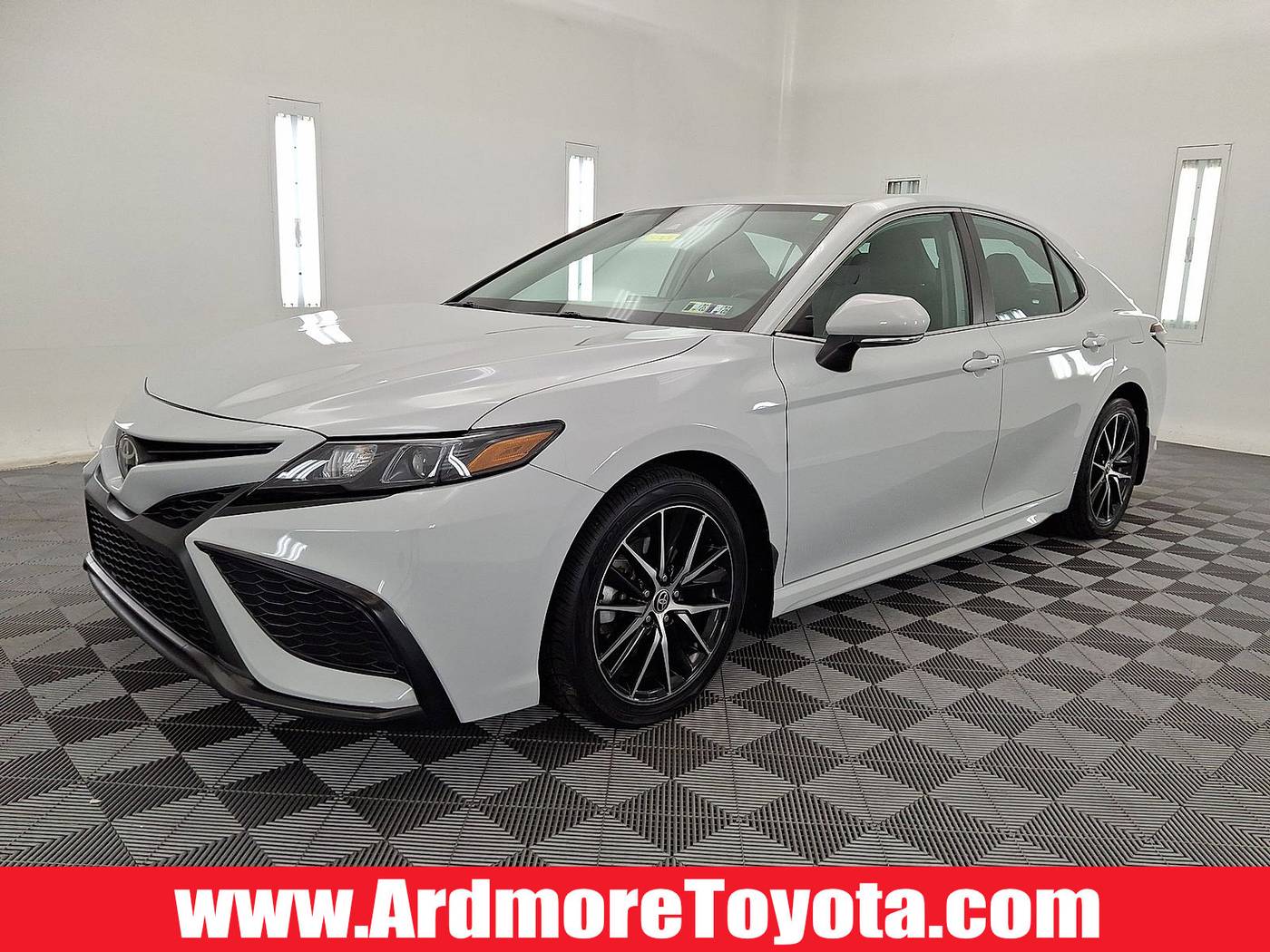 2022 Toyota Camry SE — Sedan — 40,711 mi — Ardmore, PA