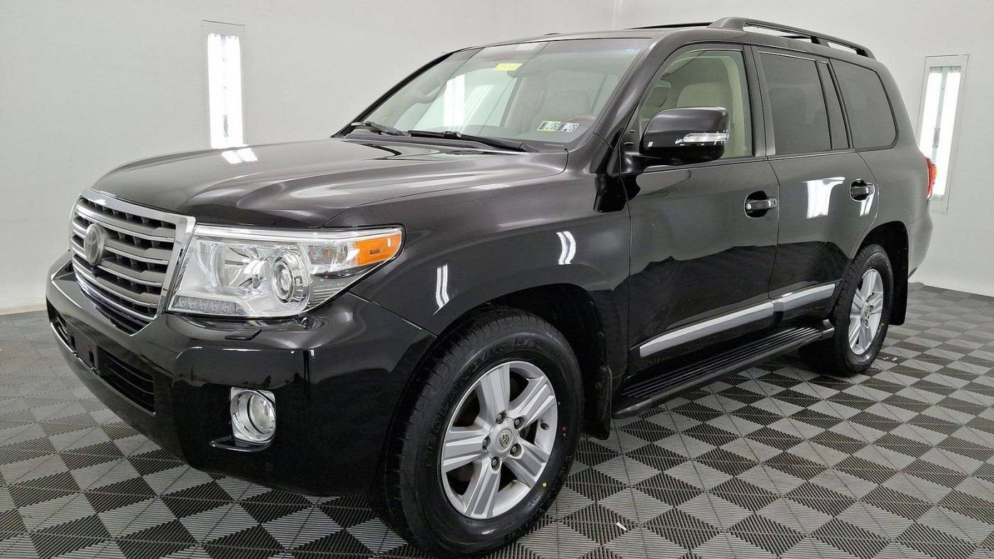 2013 Toyota Land Cruiser Base — SUV — 142,157 mi — Ardmore, PA