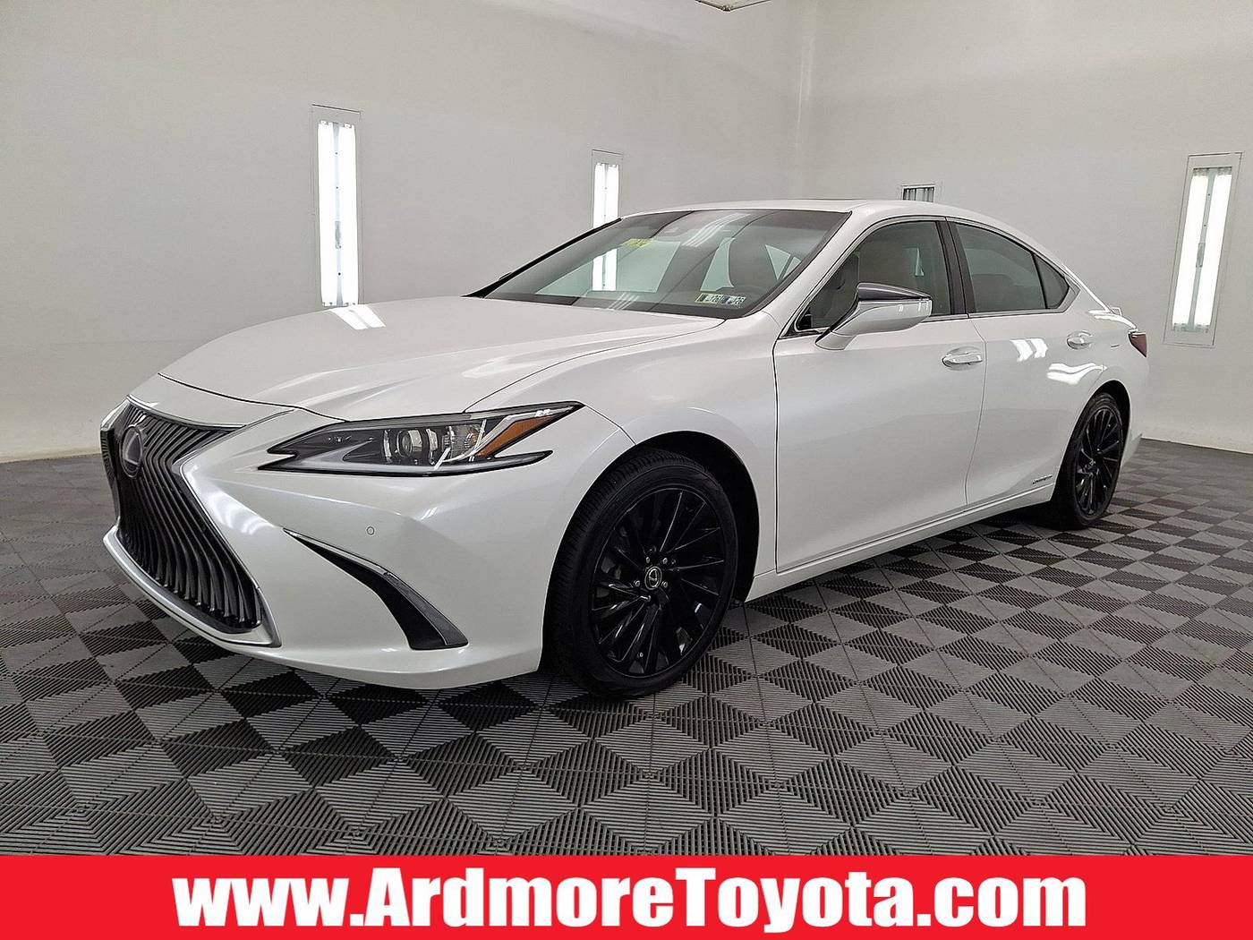 2021 Lexus ES ES 300h Luxury — Sedan — 19,636 mi — Ardmore, PA