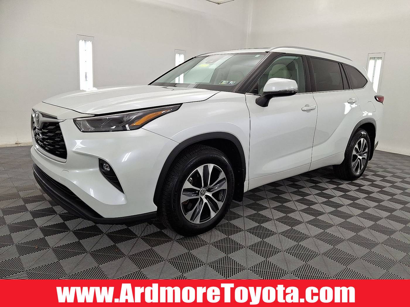 2022 Toyota Highlander XLE — SUV — 28,936 mi — Ardmore, PA