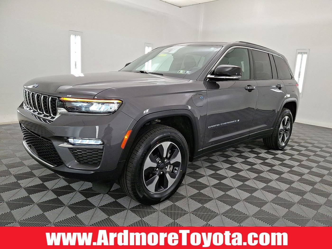 2024 Jeep Grand Cherokee 4xe — SUV — 30,106 mi — Ardmore, PA
