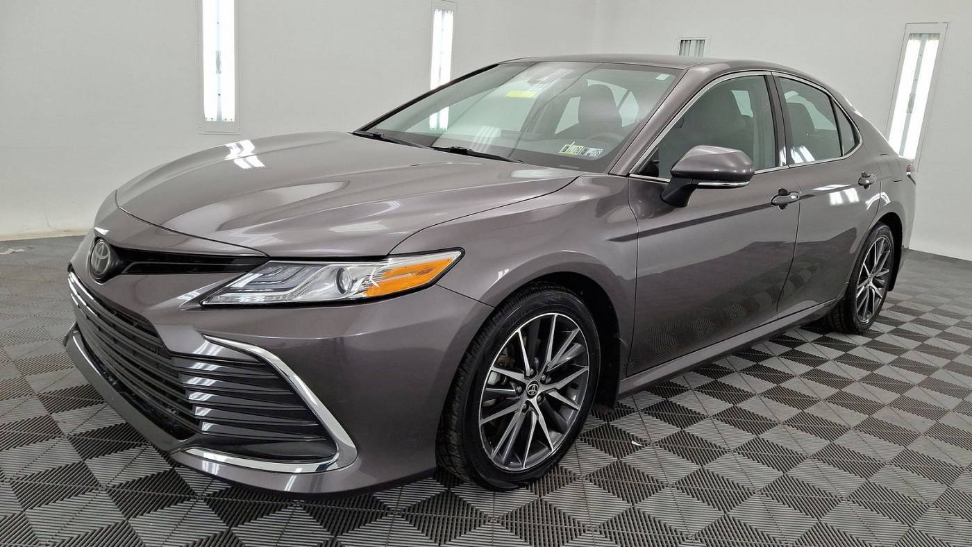2022 Toyota Camry XLE — Sedan — 19,655 mi — Ardmore, PA